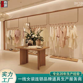 杭州 服装道具加工与鞋帽零售的双向繁荣